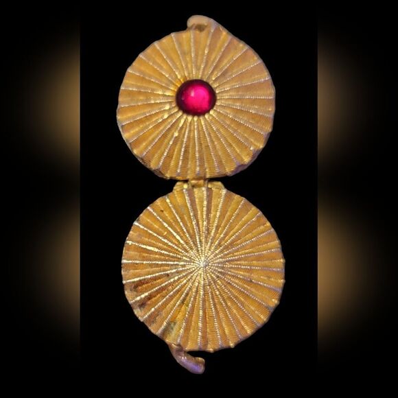 60's Vintage Houbigant Solid Perfume Compact with Chantilly Red Cabochon - Picture 2 of 12